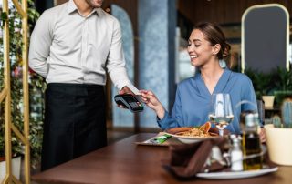 Omni-payments the future of payments in Food and Beverage Industry thumbnail